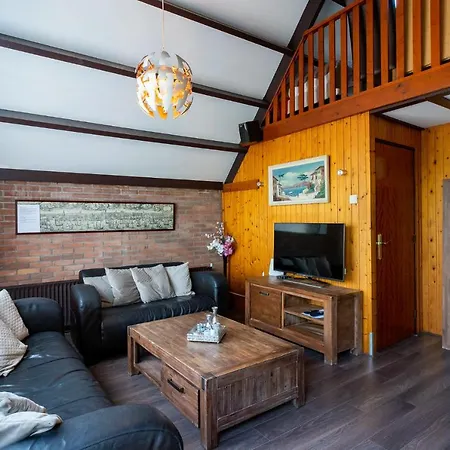 Lovely Bungalow Till 6 Persons Near Amsterdam And Sea