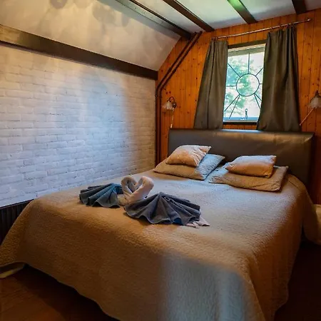 Lovely Bungalow Till 6 Persons Near Amsterdam And Sea Holiday home