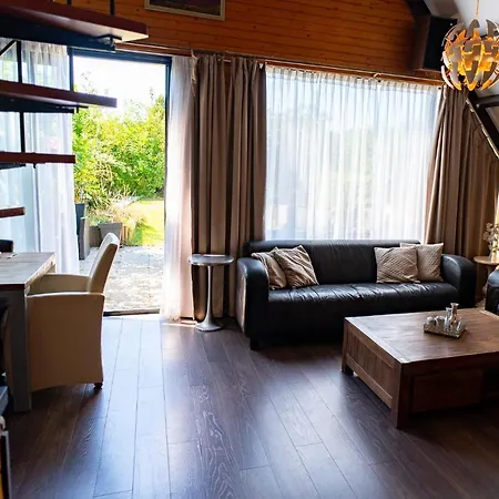 Lovely Bungalow Till 6 Persons Near Amsterdam And Sea *